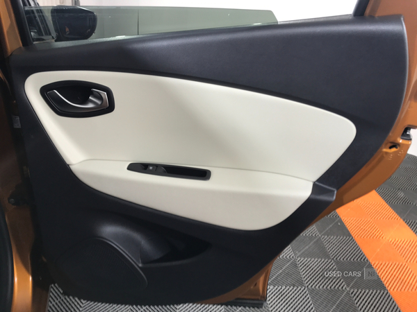 Renault Captur DIESEL HATCHBACK in Antrim