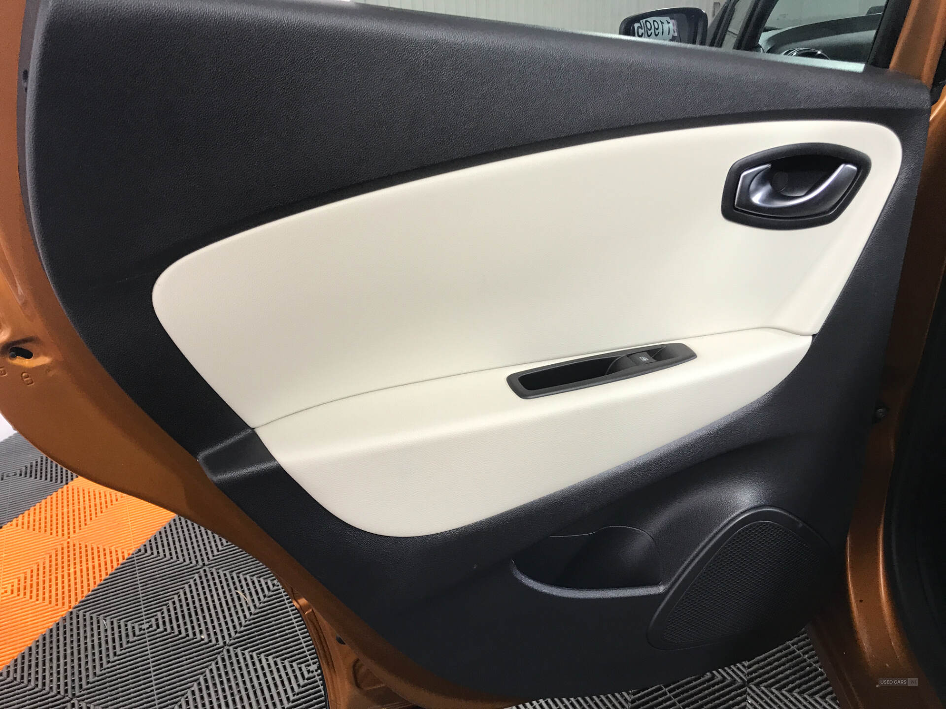 Renault Captur DIESEL HATCHBACK in Antrim