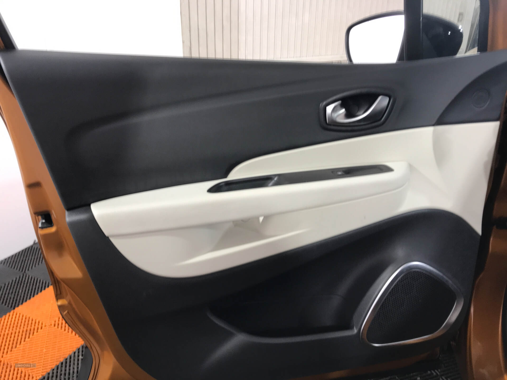 Renault Captur DIESEL HATCHBACK in Antrim