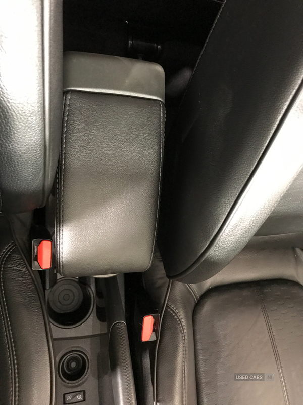 Renault Captur DIESEL HATCHBACK in Antrim