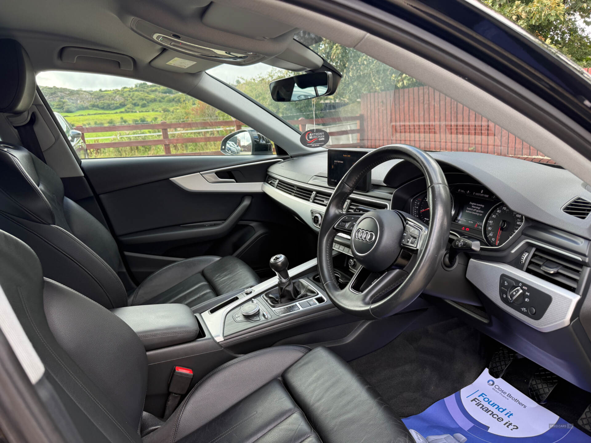 Car Thumbnail 5