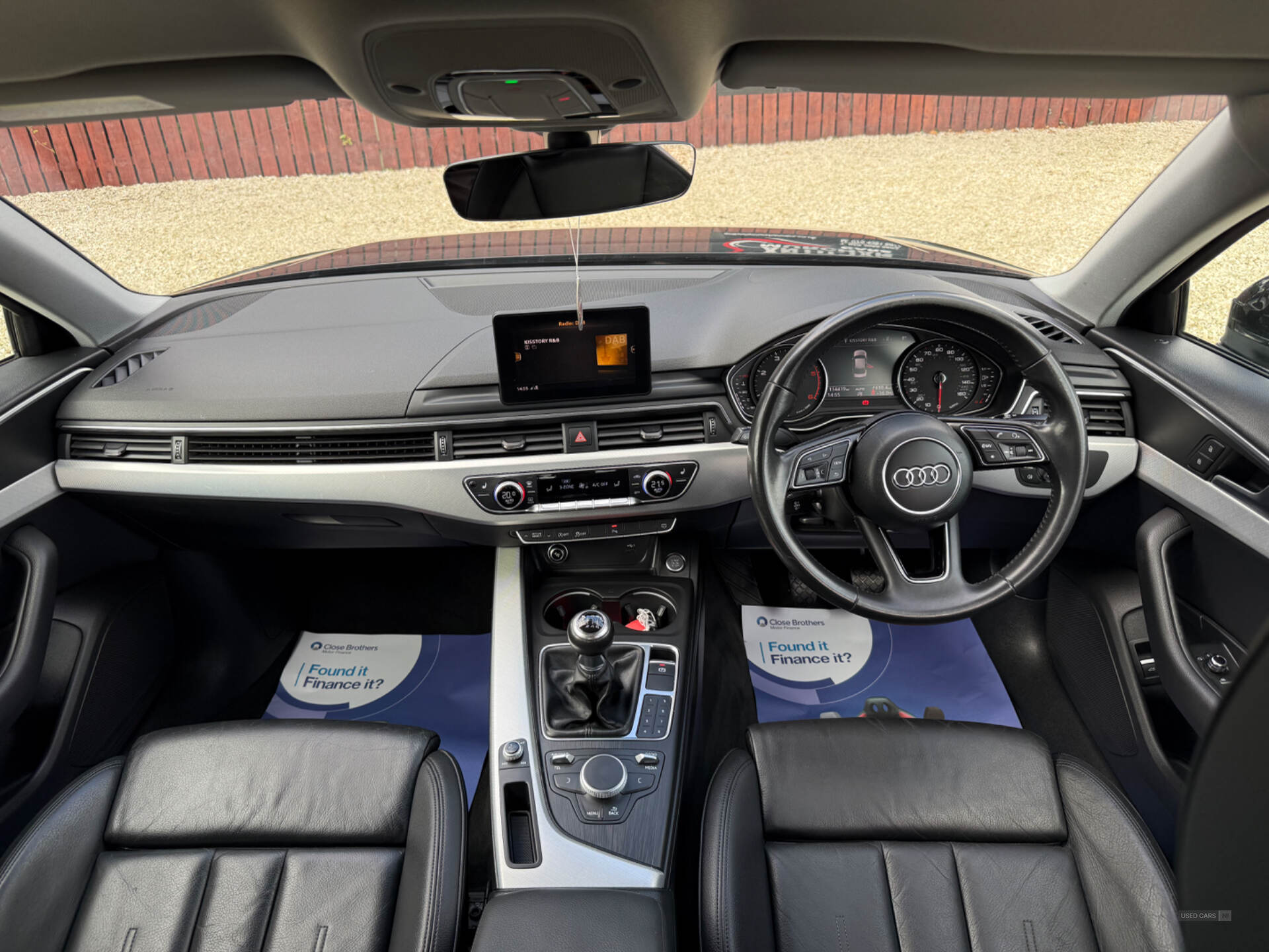 Car Thumbnail 7