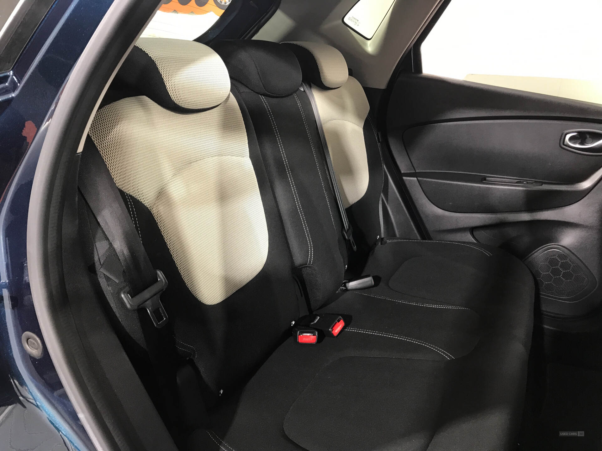 Renault Captur DIESEL HATCHBACK in Antrim