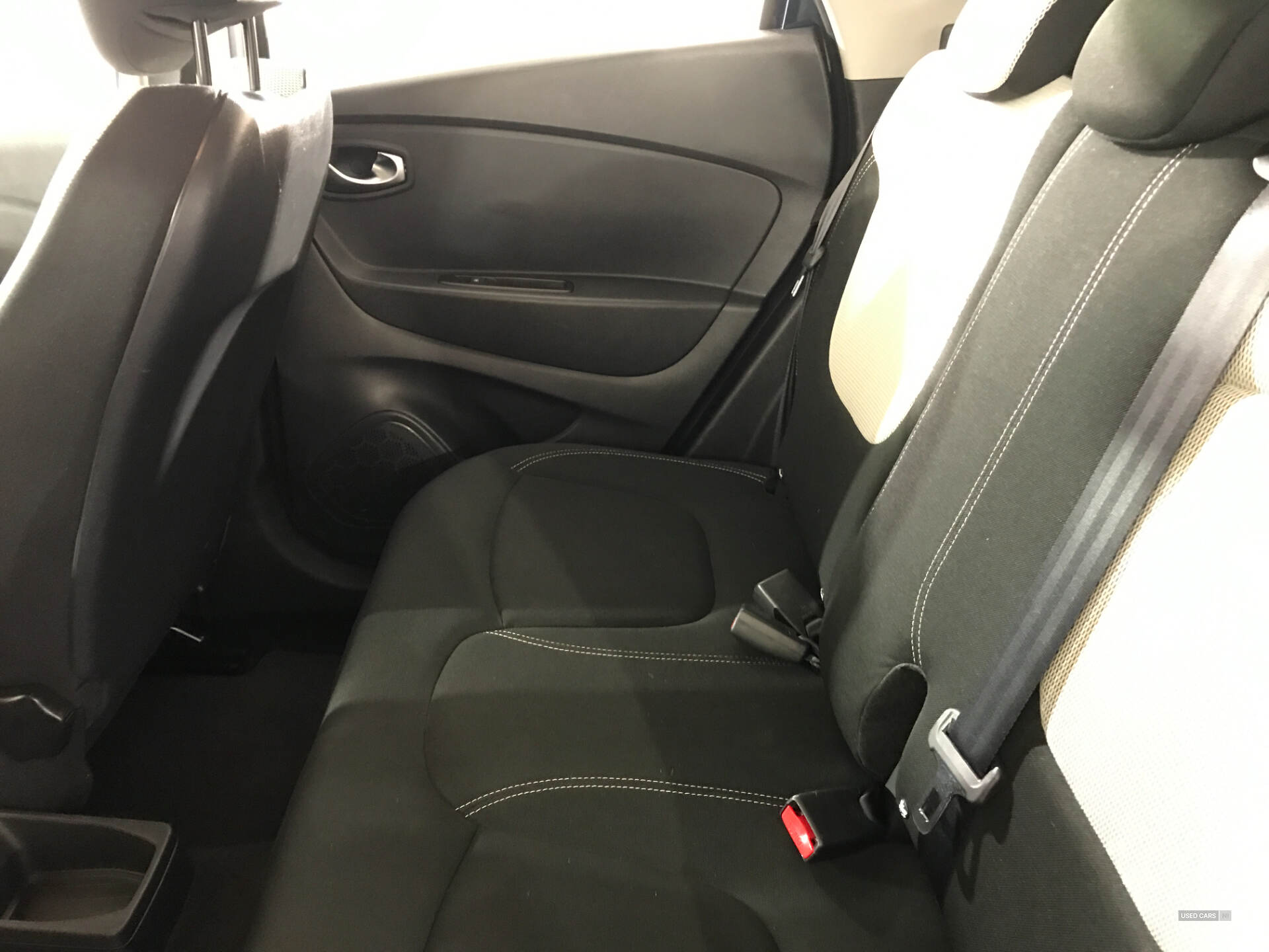 Renault Captur DIESEL HATCHBACK in Antrim