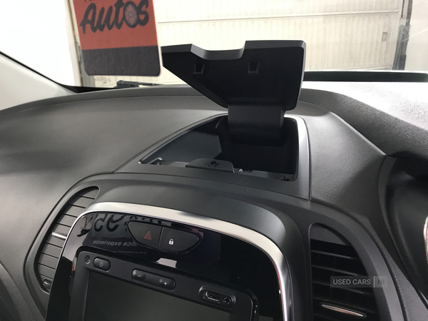 Renault Captur DIESEL HATCHBACK in Antrim