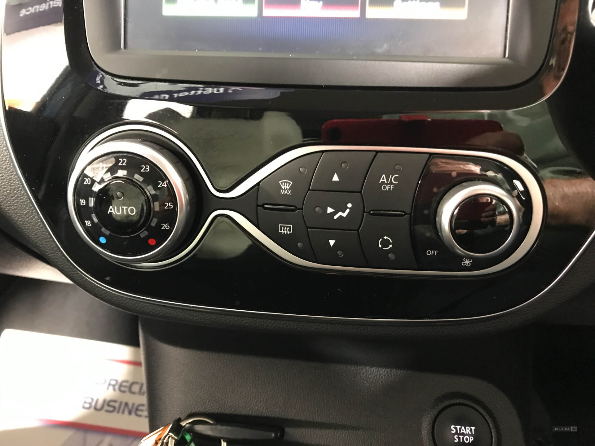 Renault Captur DIESEL HATCHBACK in Antrim