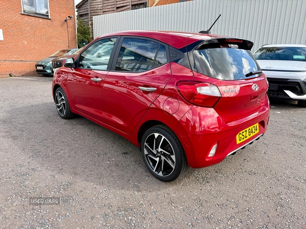 Hyundai i10 HATCHBACK in Down