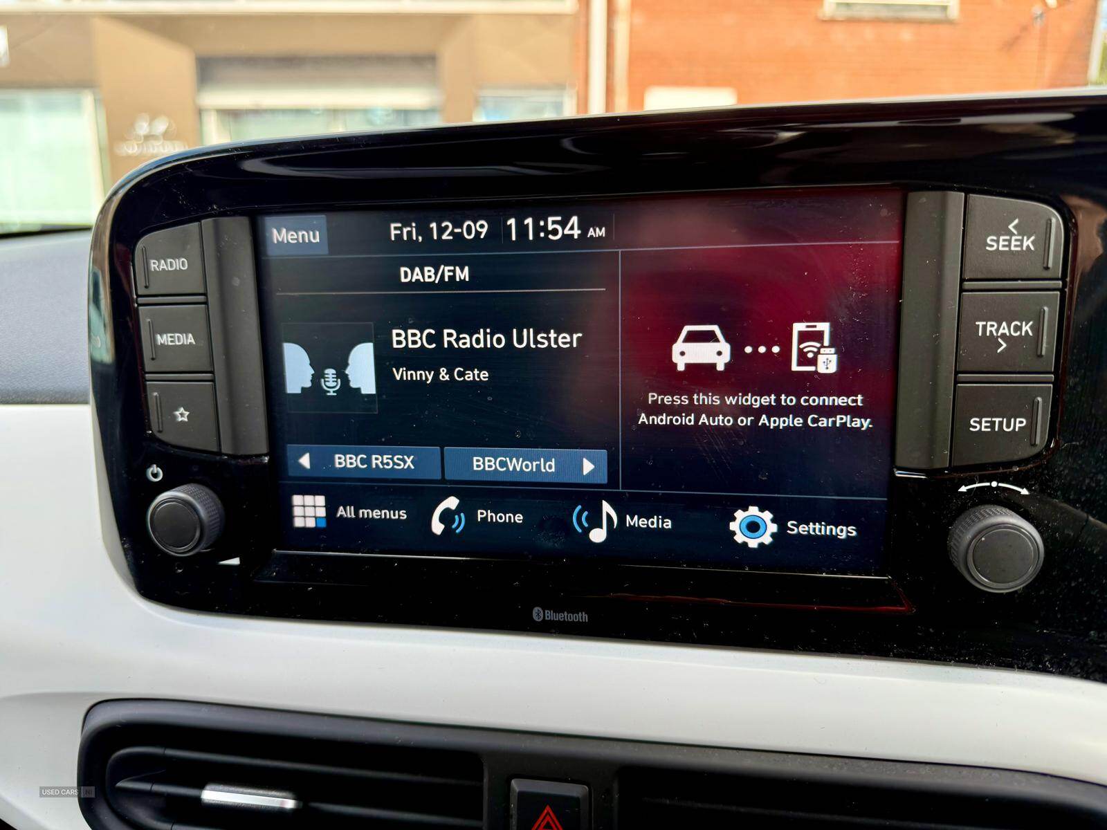 Hyundai i10 HATCHBACK in Down