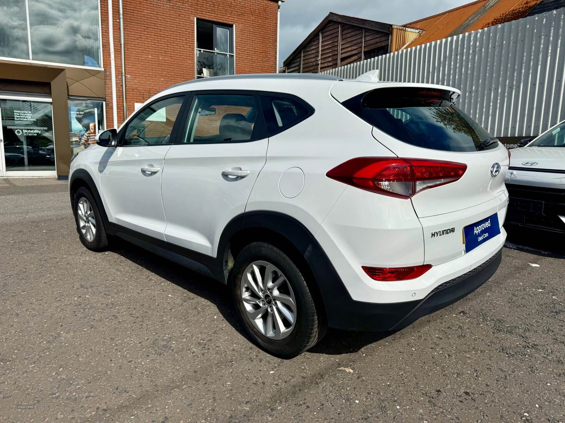 Hyundai Tucson ESTATE in Down