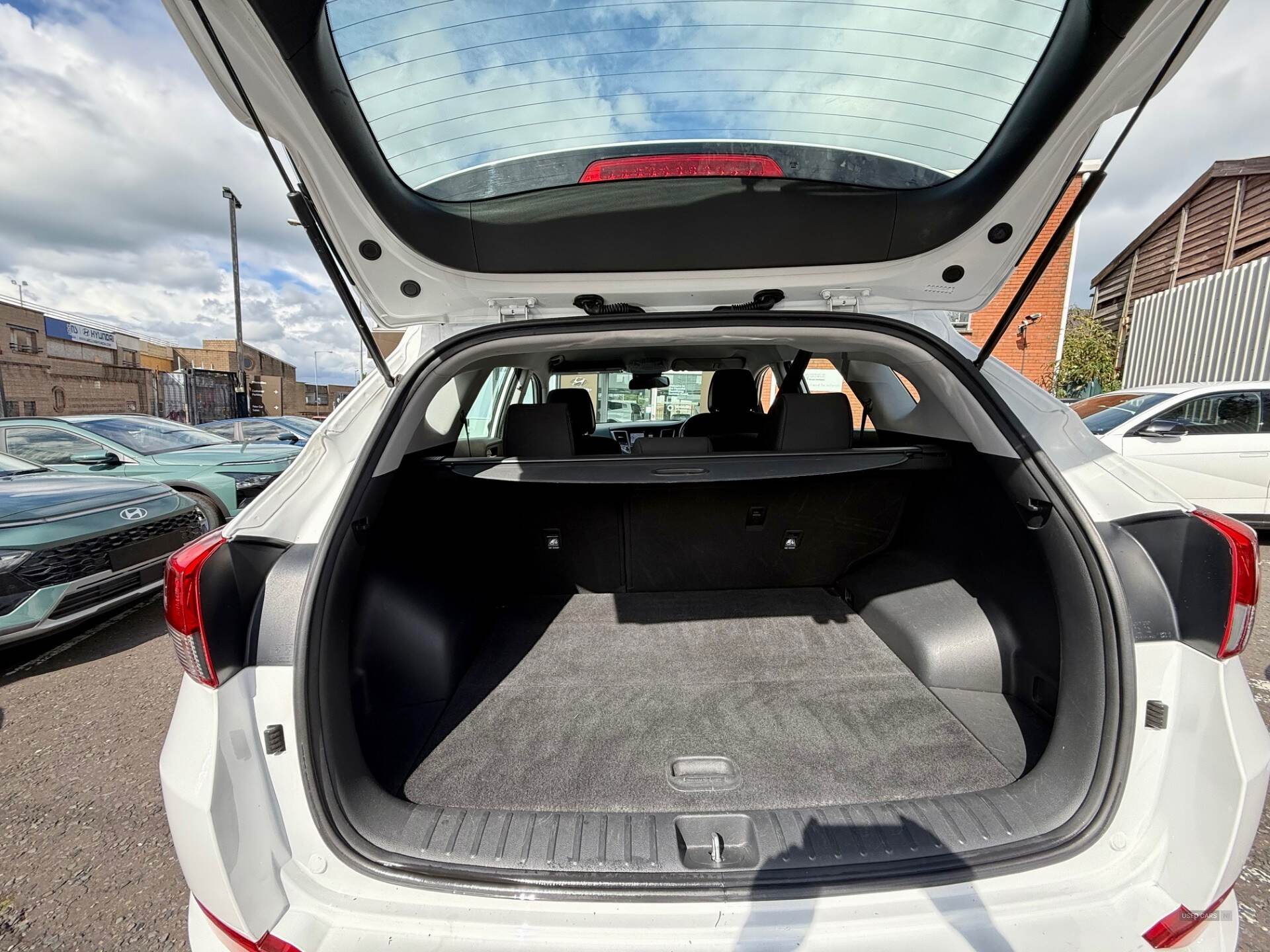 Hyundai Tucson ESTATE in Down