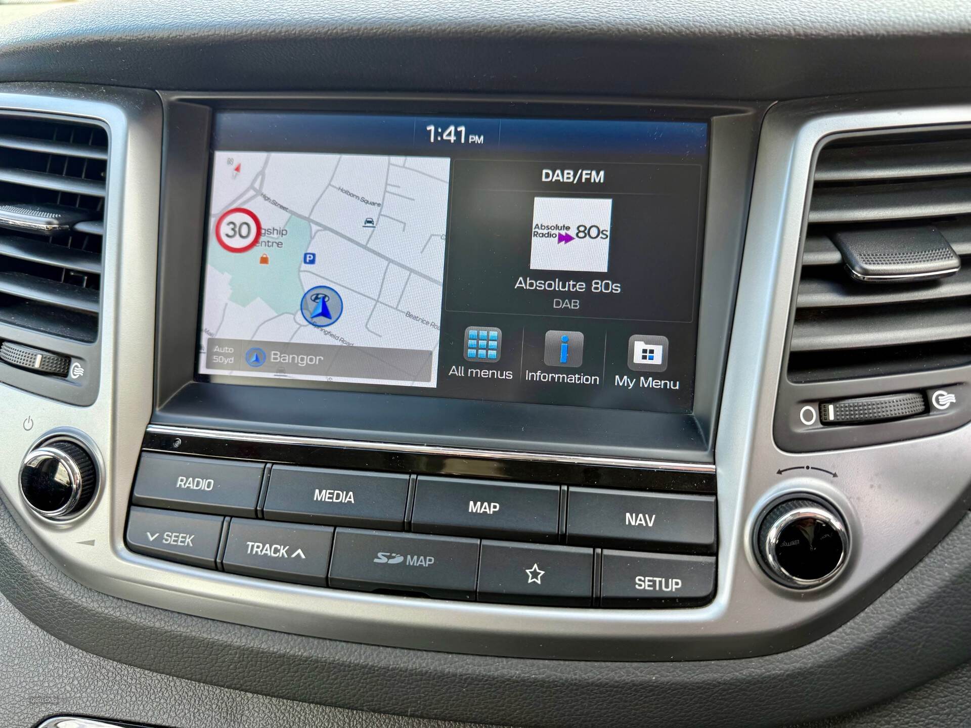 Hyundai Tucson ESTATE in Down