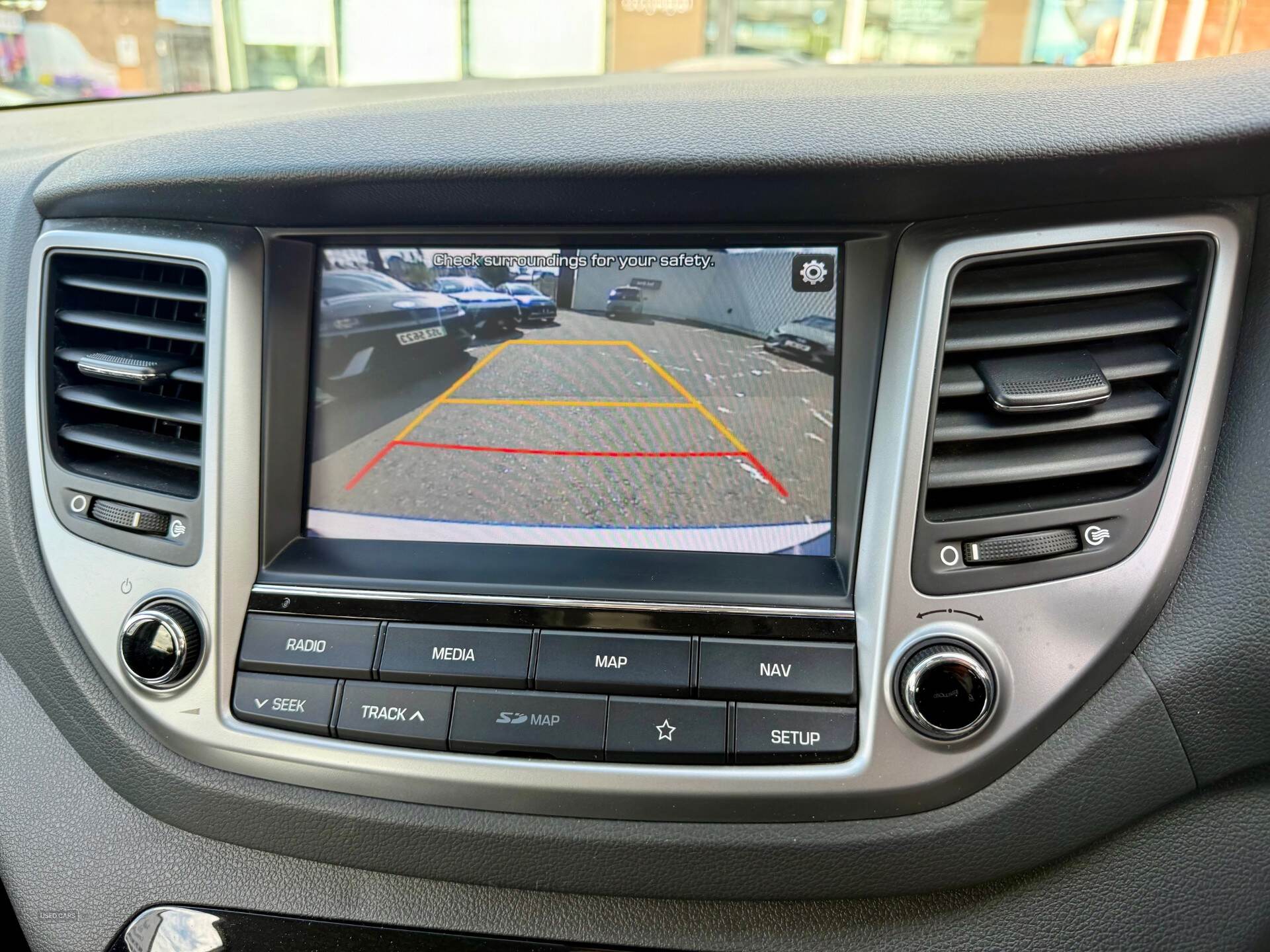 Hyundai Tucson ESTATE in Down