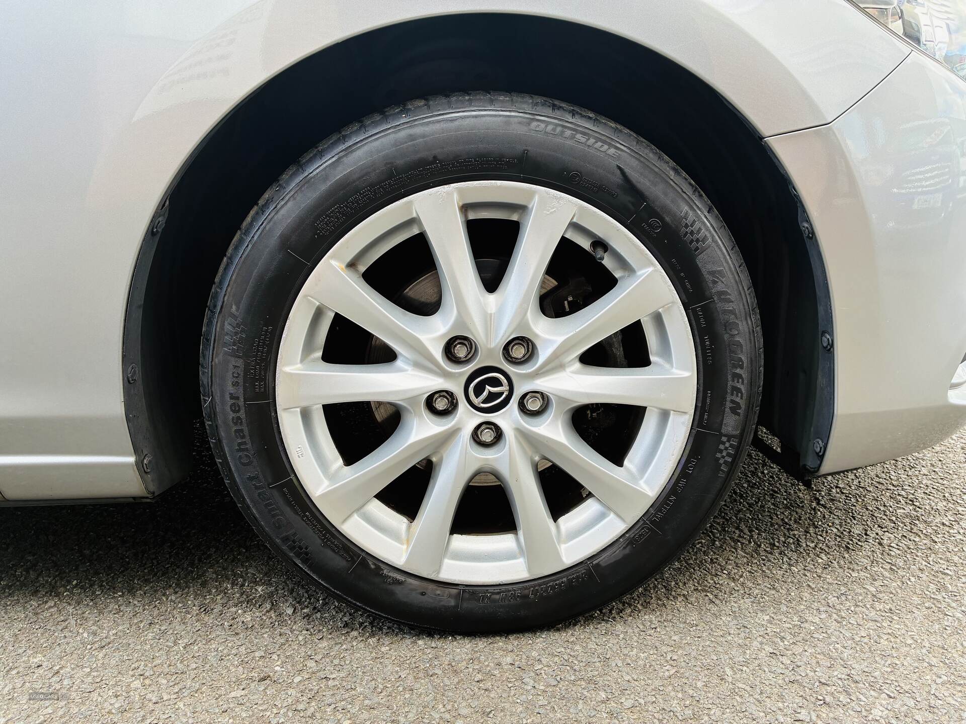 Car Thumbnail 6