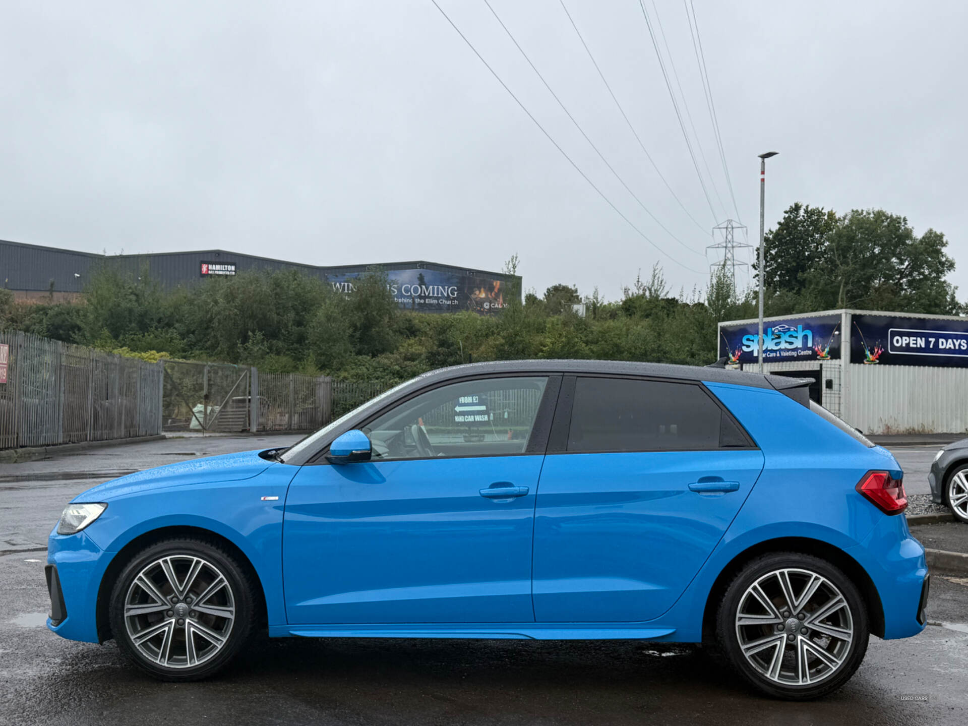 Car Thumbnail 4