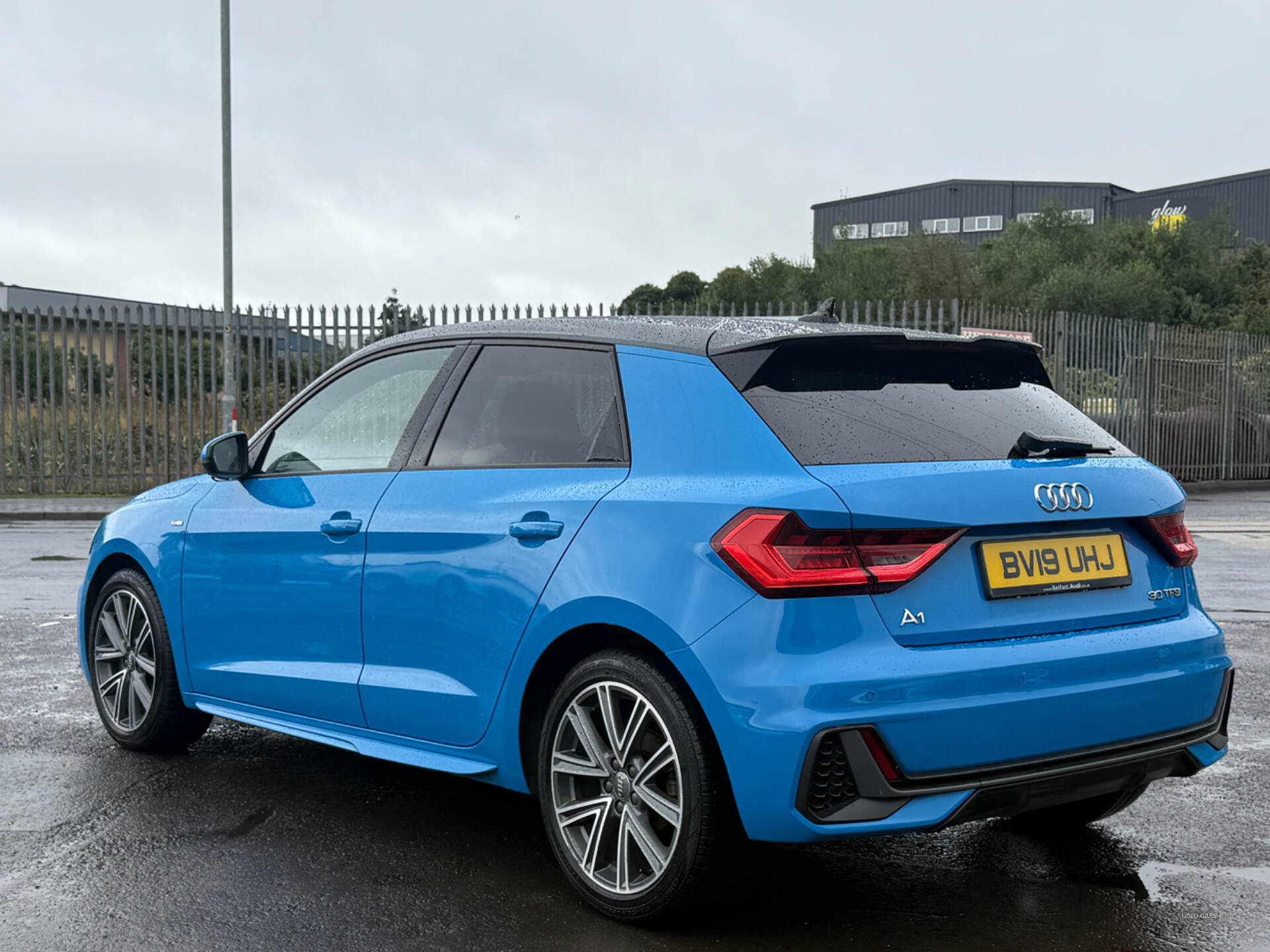 Car Thumbnail 6
