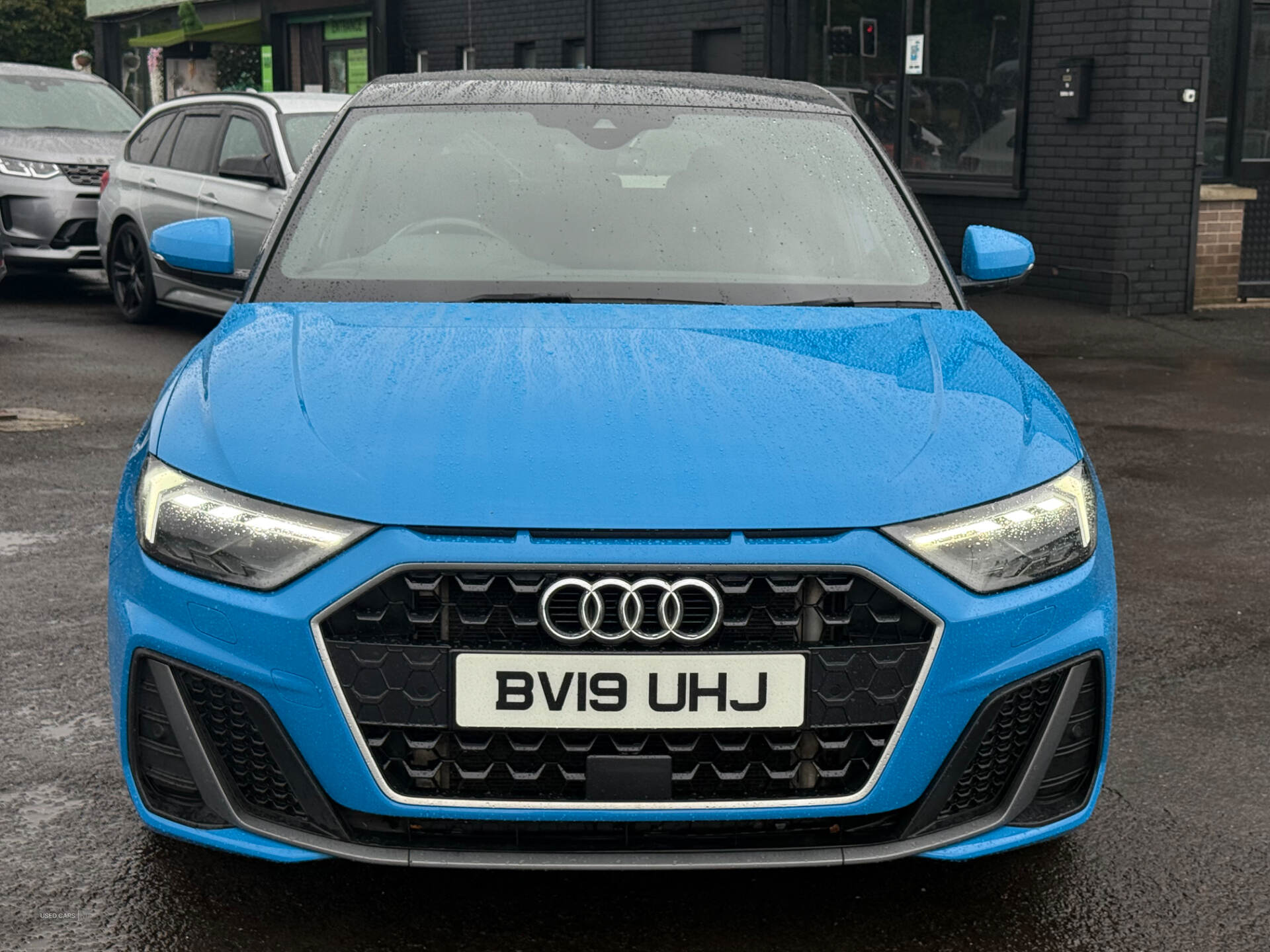 Car Thumbnail 7
