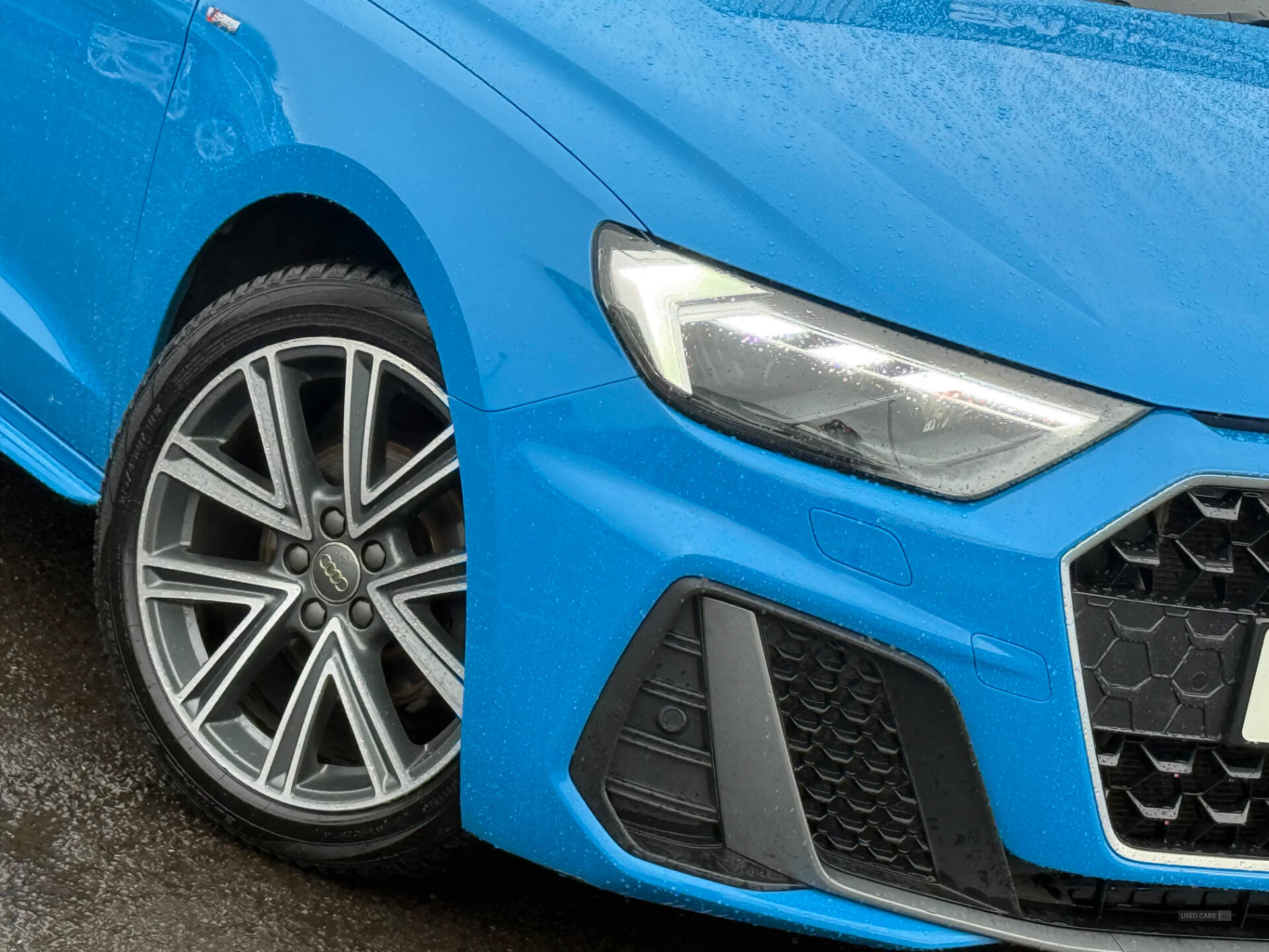 Car Thumbnail 9