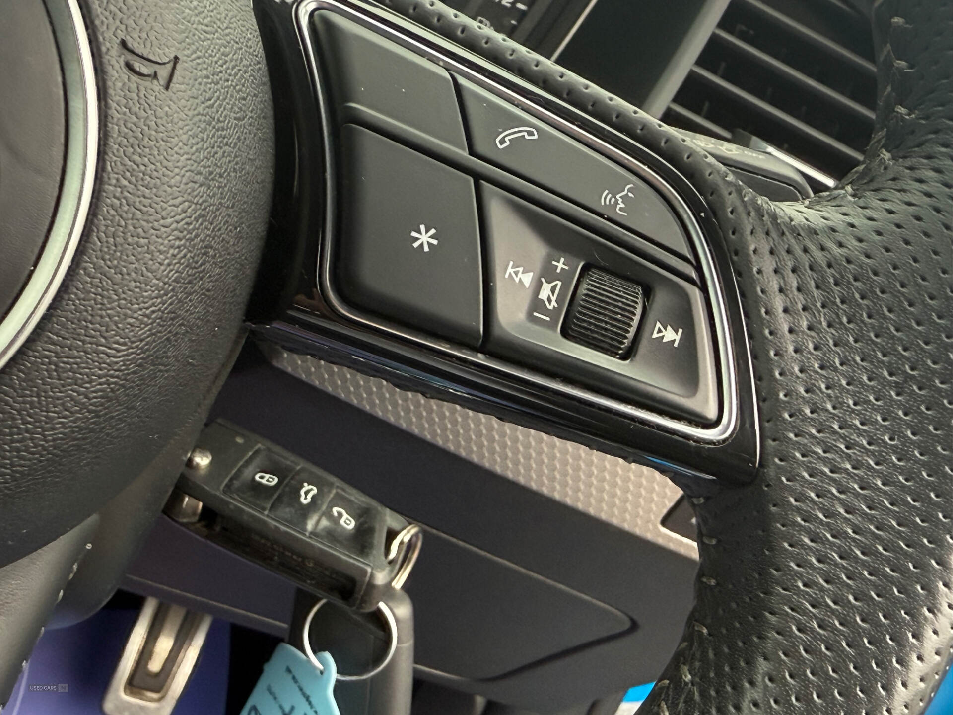 Car Thumbnail 23