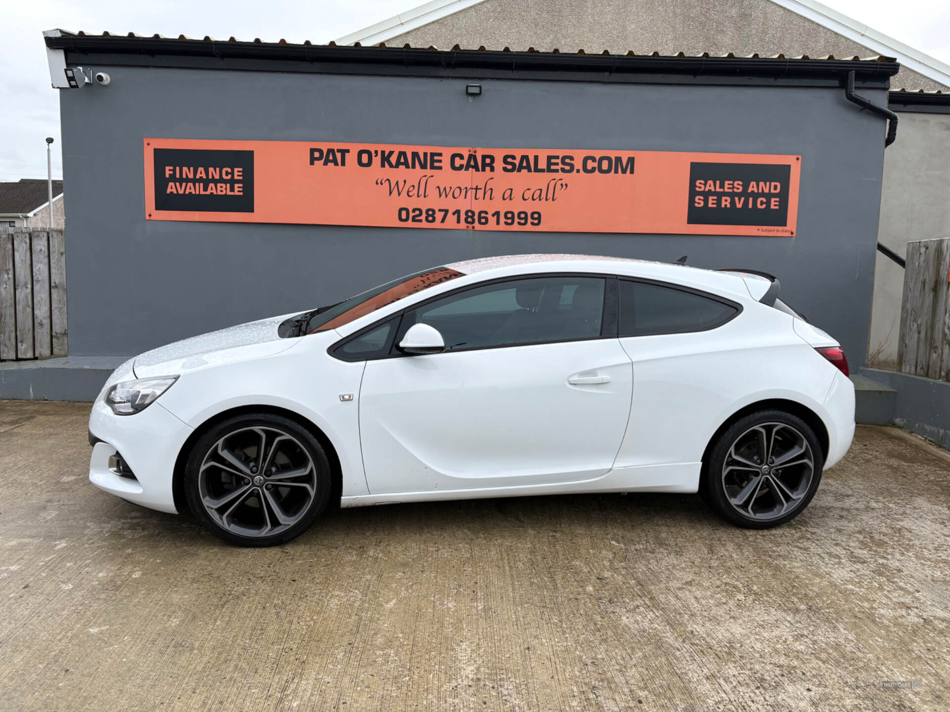 Vauxhall Astra GTC COUPE SPECIAL EDITIONS in Derry / Londonderry
