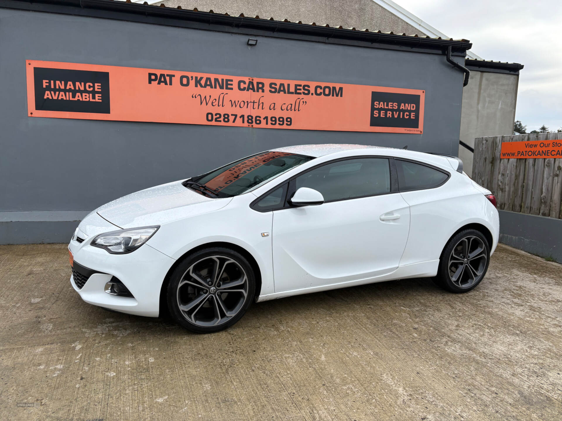 Vauxhall Astra GTC COUPE SPECIAL EDITIONS in Derry / Londonderry