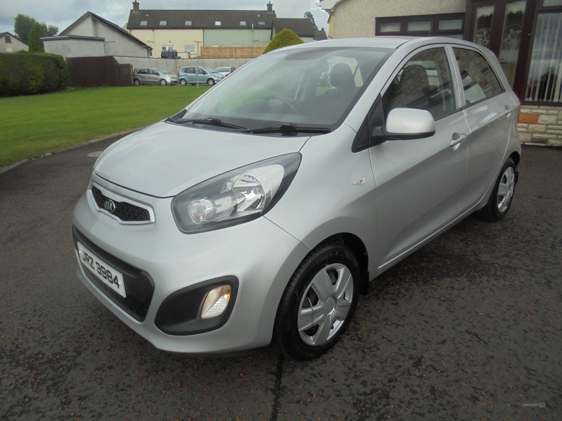 Car Thumbnail 3
