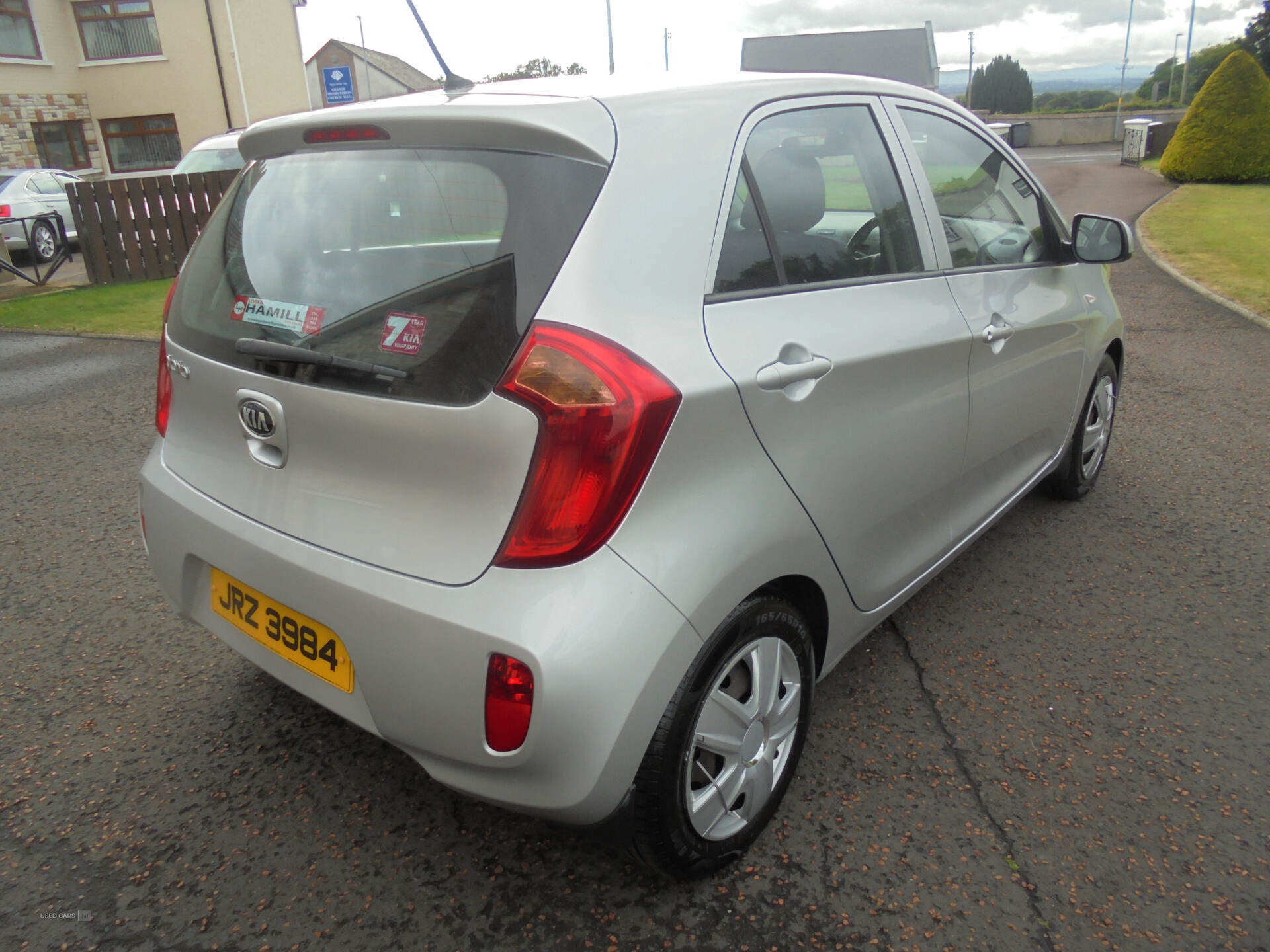 Car Thumbnail 7