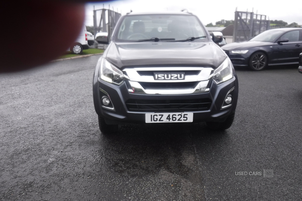 Isuzu D-Max DIESEL in Down