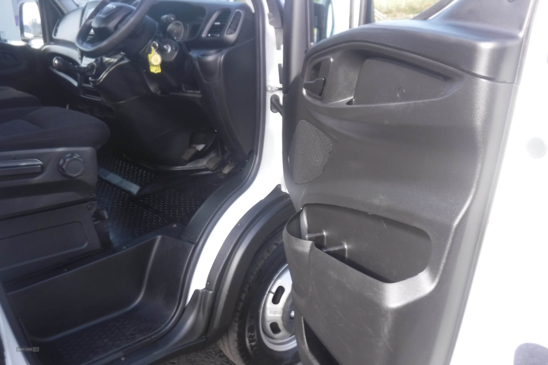 Iveco Daily 35C14 DIESEL in Down