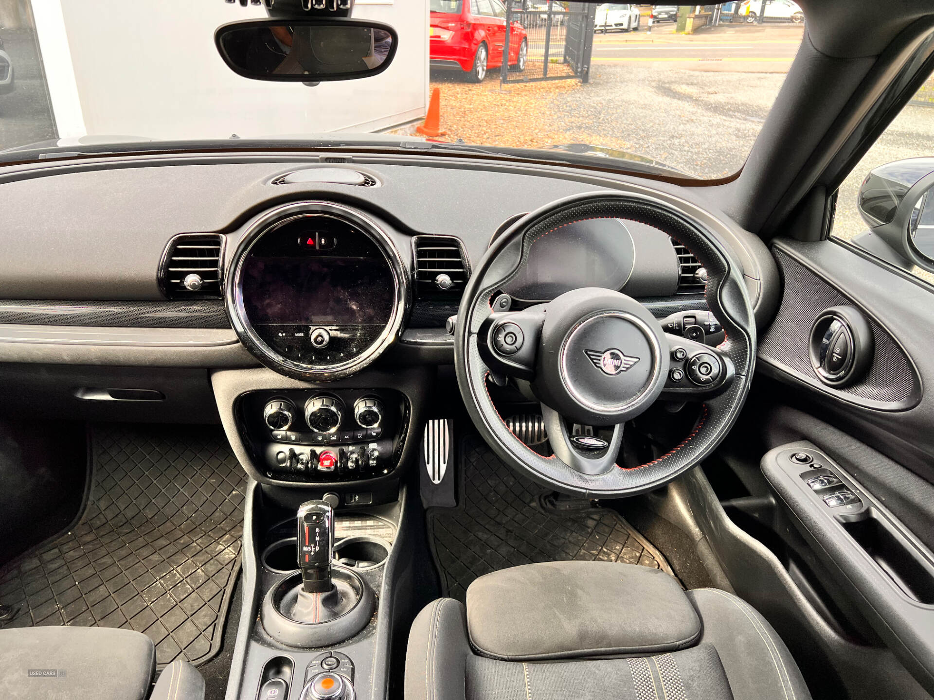 Car Thumbnail 7
