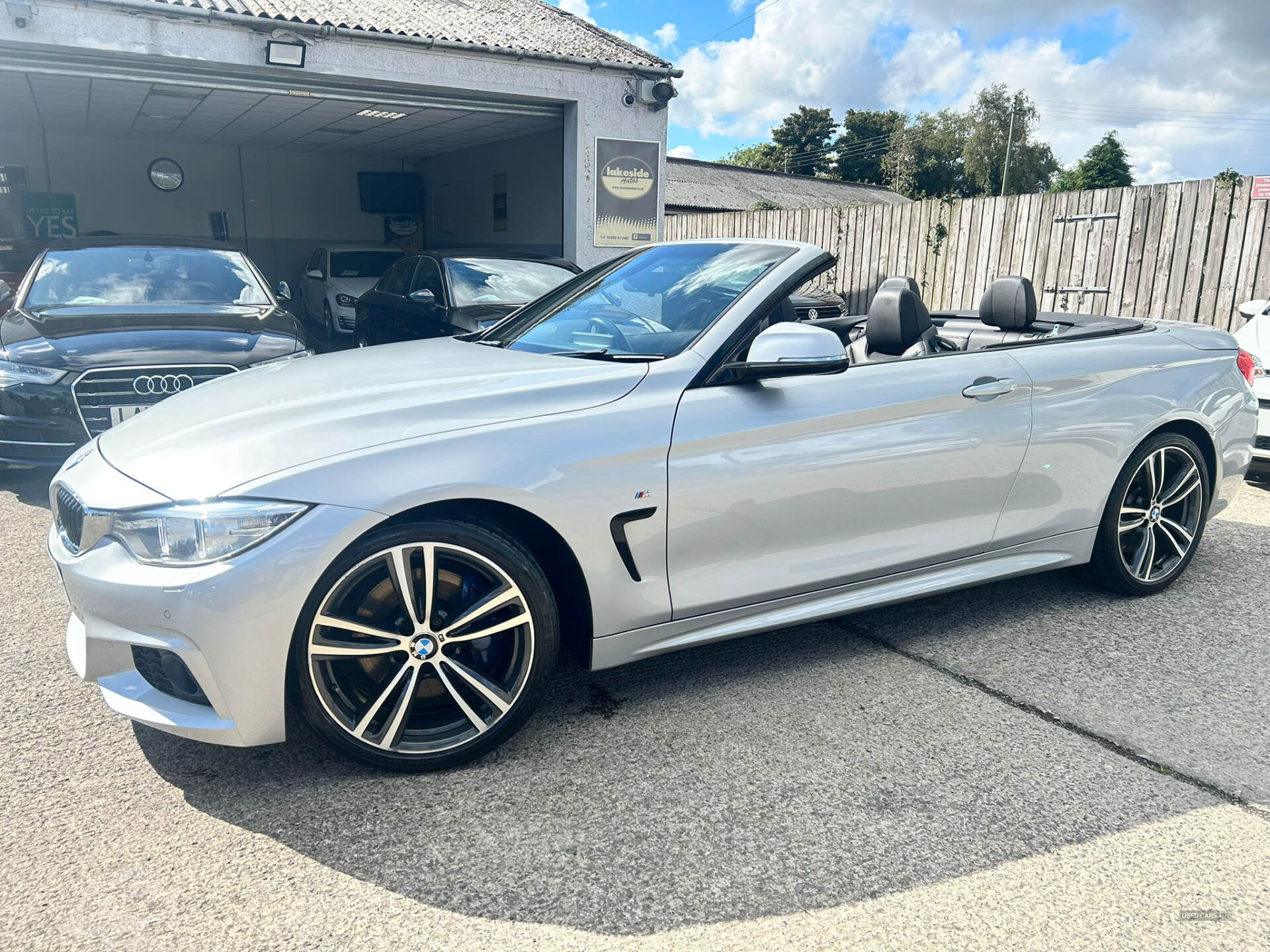 BMW 4 Series CONVERTIBLE in Down