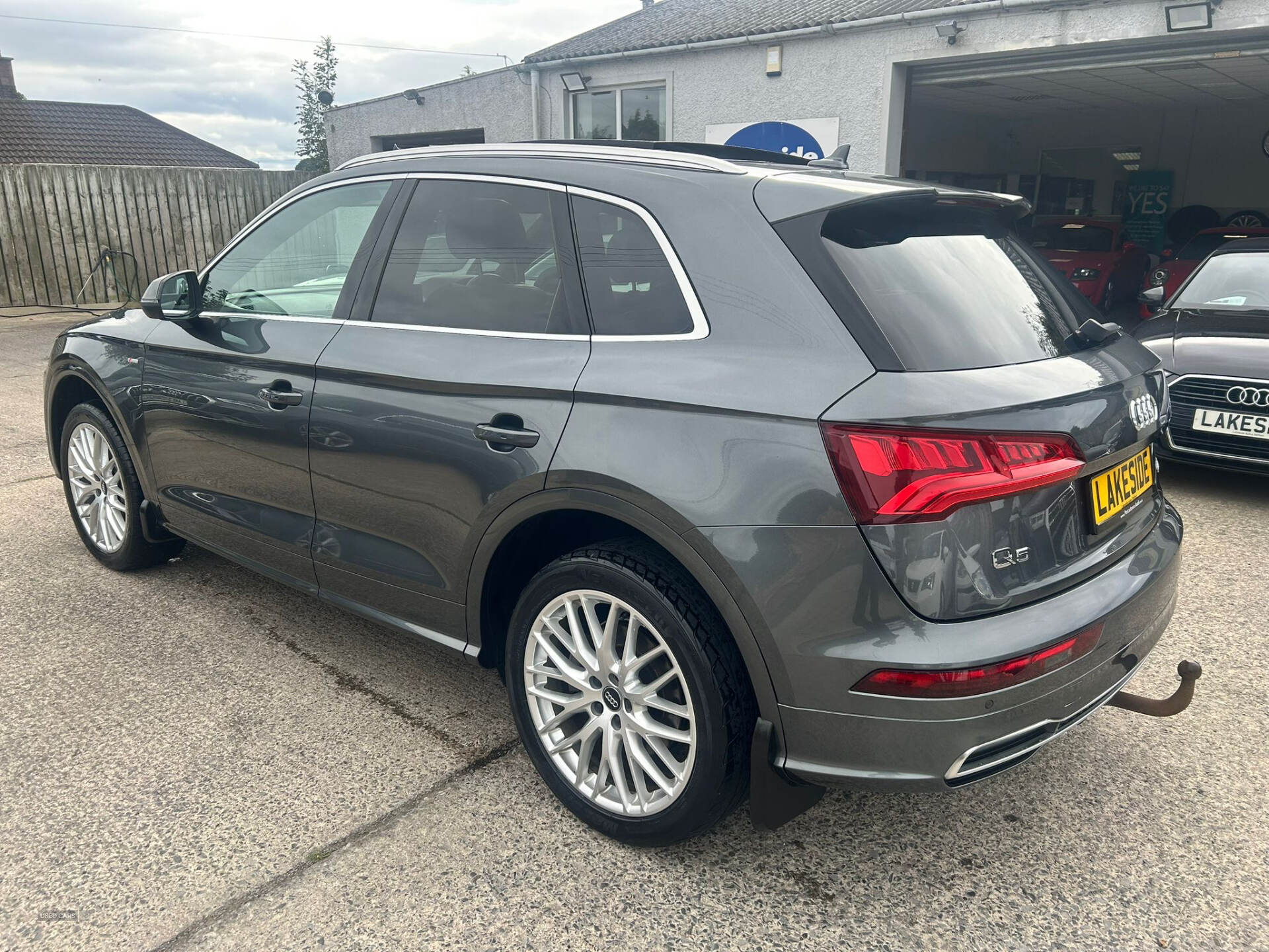 Audi Q5 DIESEL ESTATE in Down