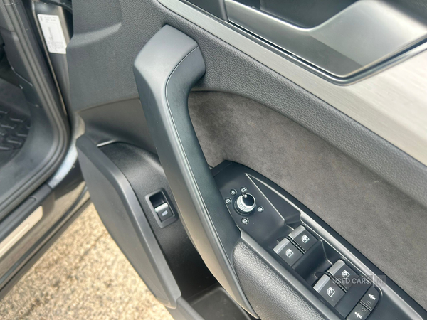 Audi Q5 DIESEL ESTATE in Down