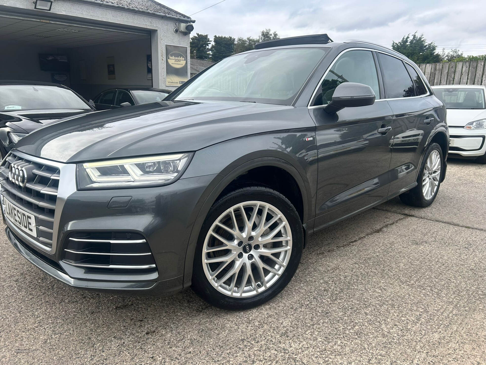 Audi Q5 DIESEL ESTATE in Down
