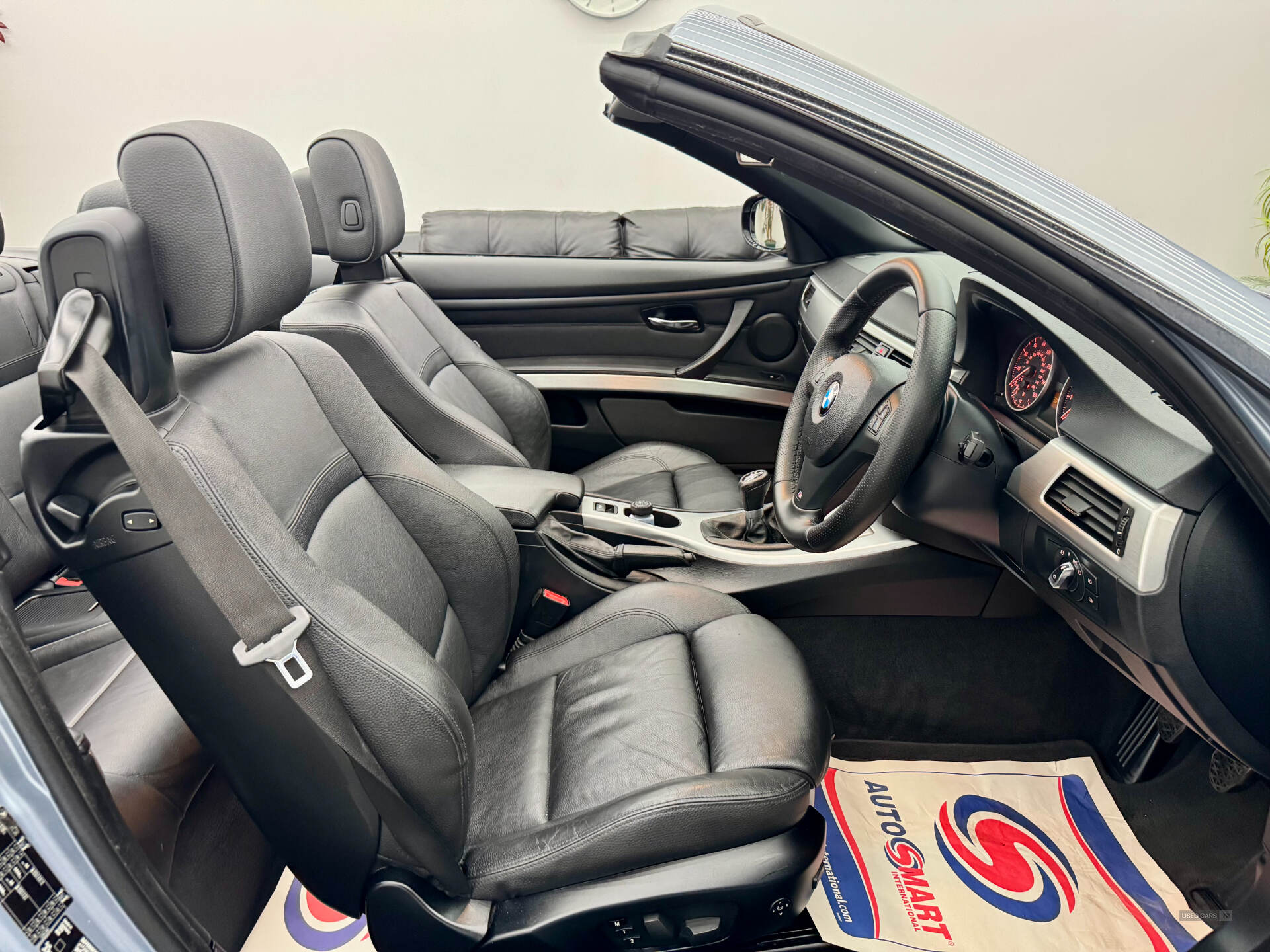BMW 3 Series CONVERTIBLE in Derry / Londonderry