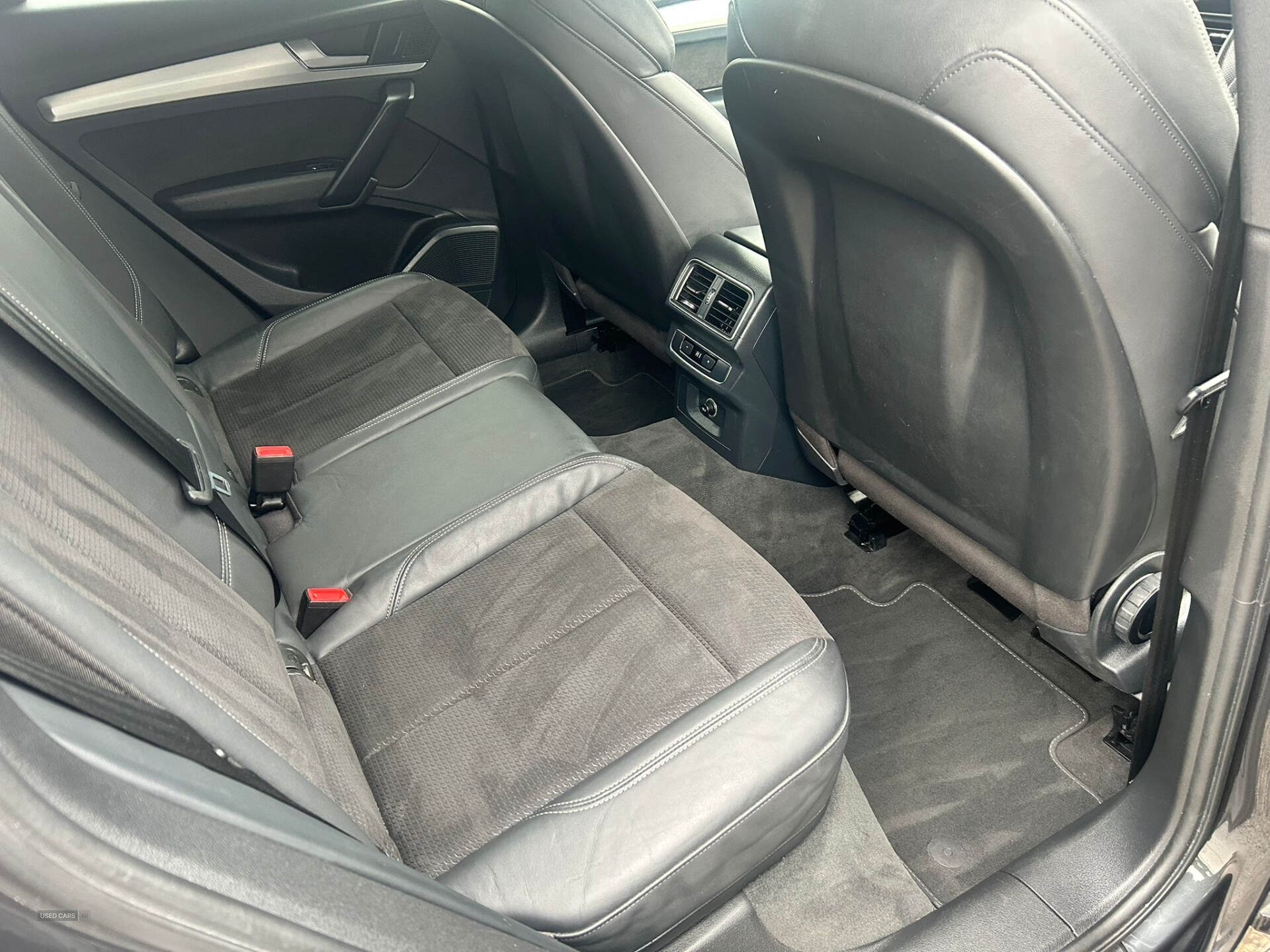 Audi Q5 DIESEL ESTATE in Down