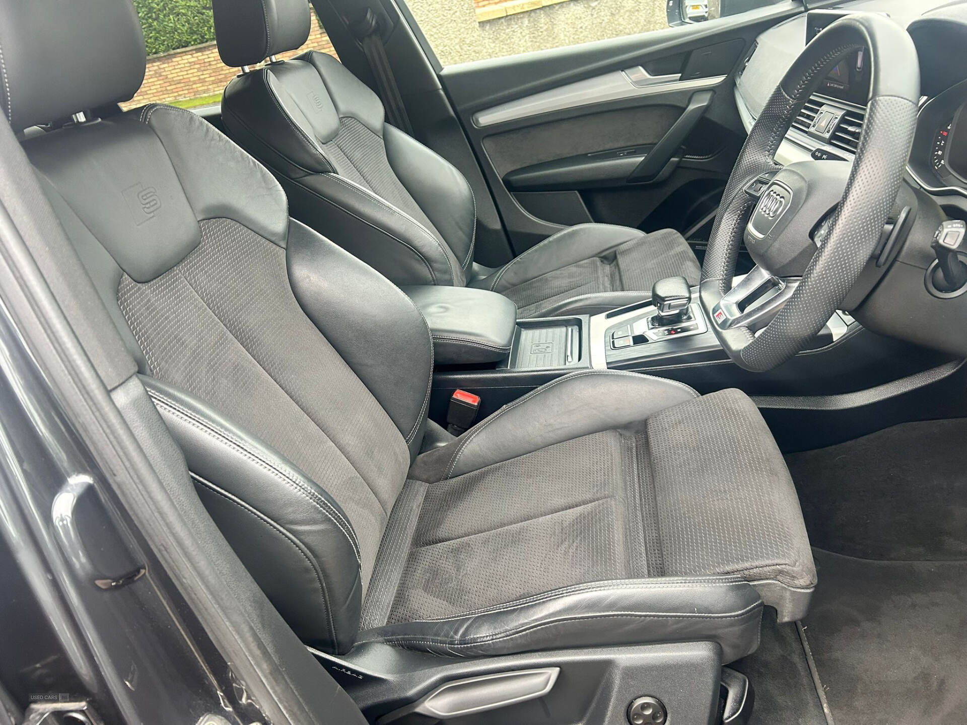 Audi Q5 DIESEL ESTATE in Down