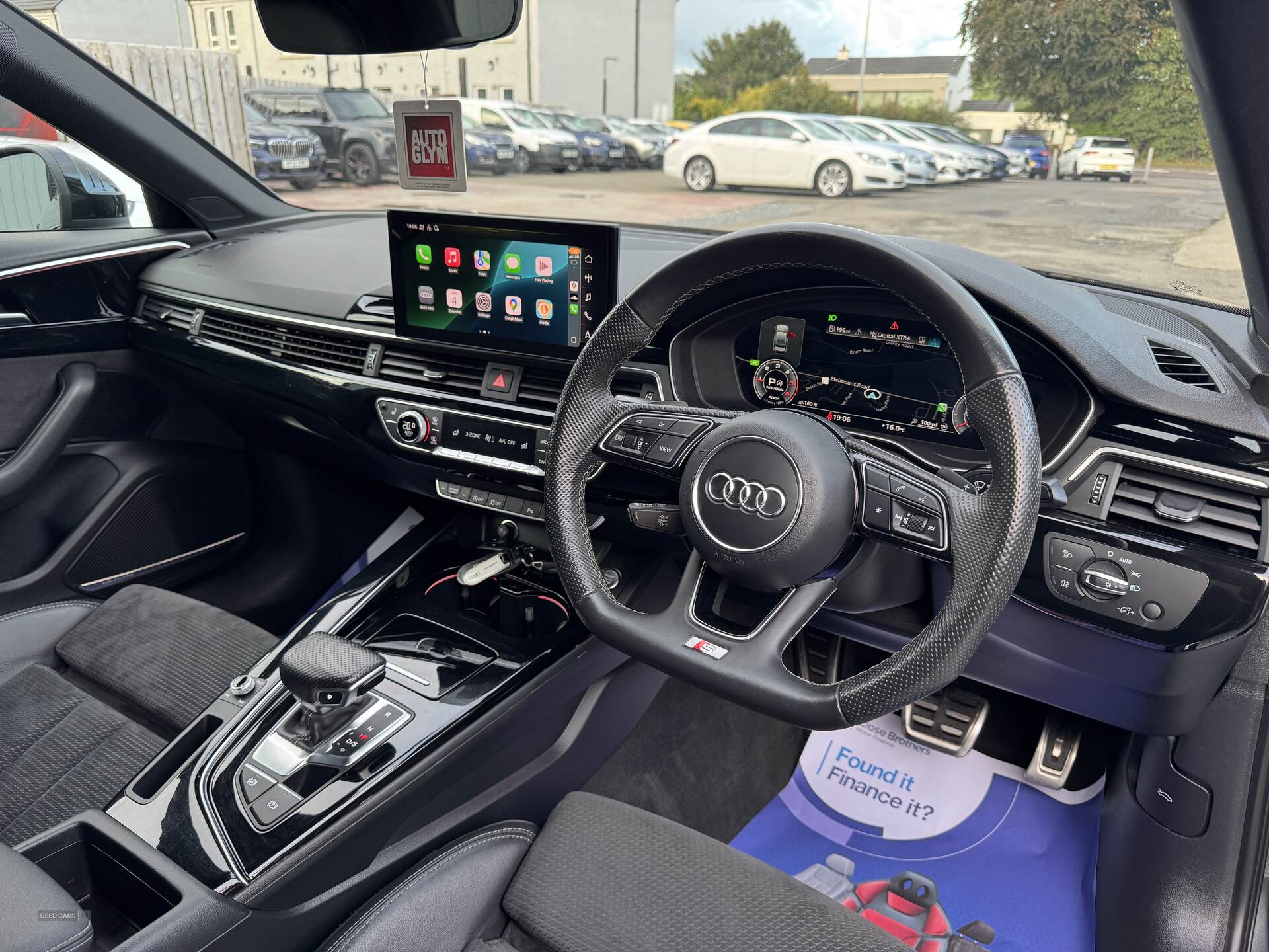 Car Thumbnail 5