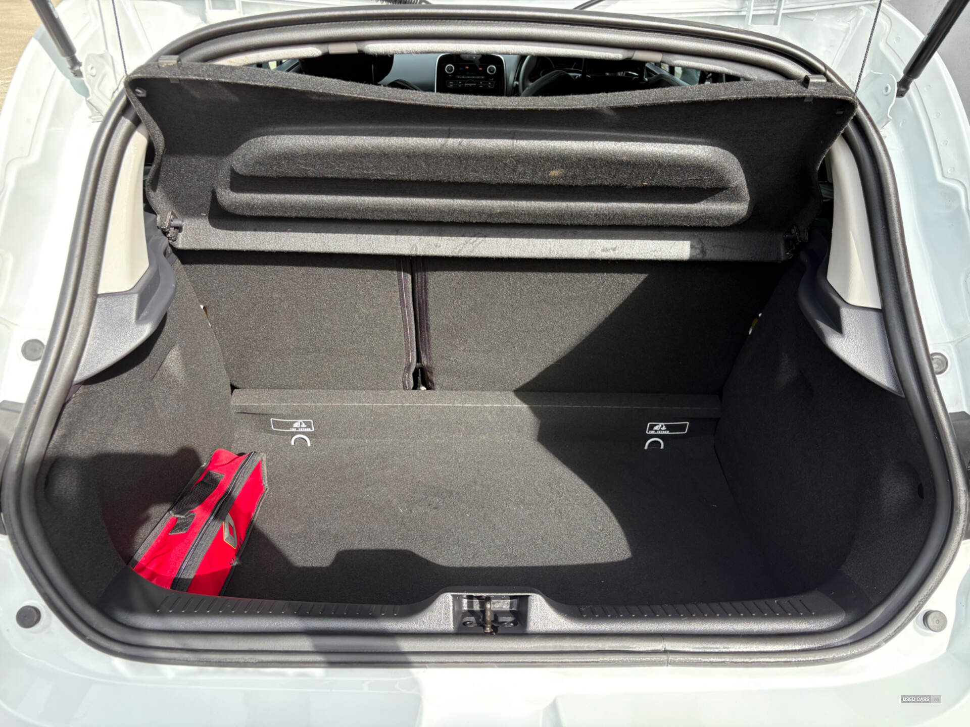 Renault Clio HATCHBACK in Derry / Londonderry