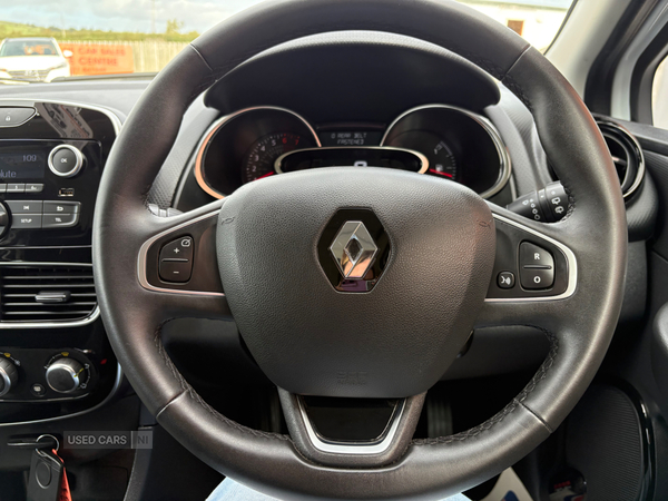 Renault Clio HATCHBACK in Derry / Londonderry