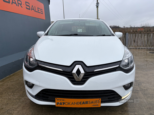 Renault Clio HATCHBACK in Derry / Londonderry