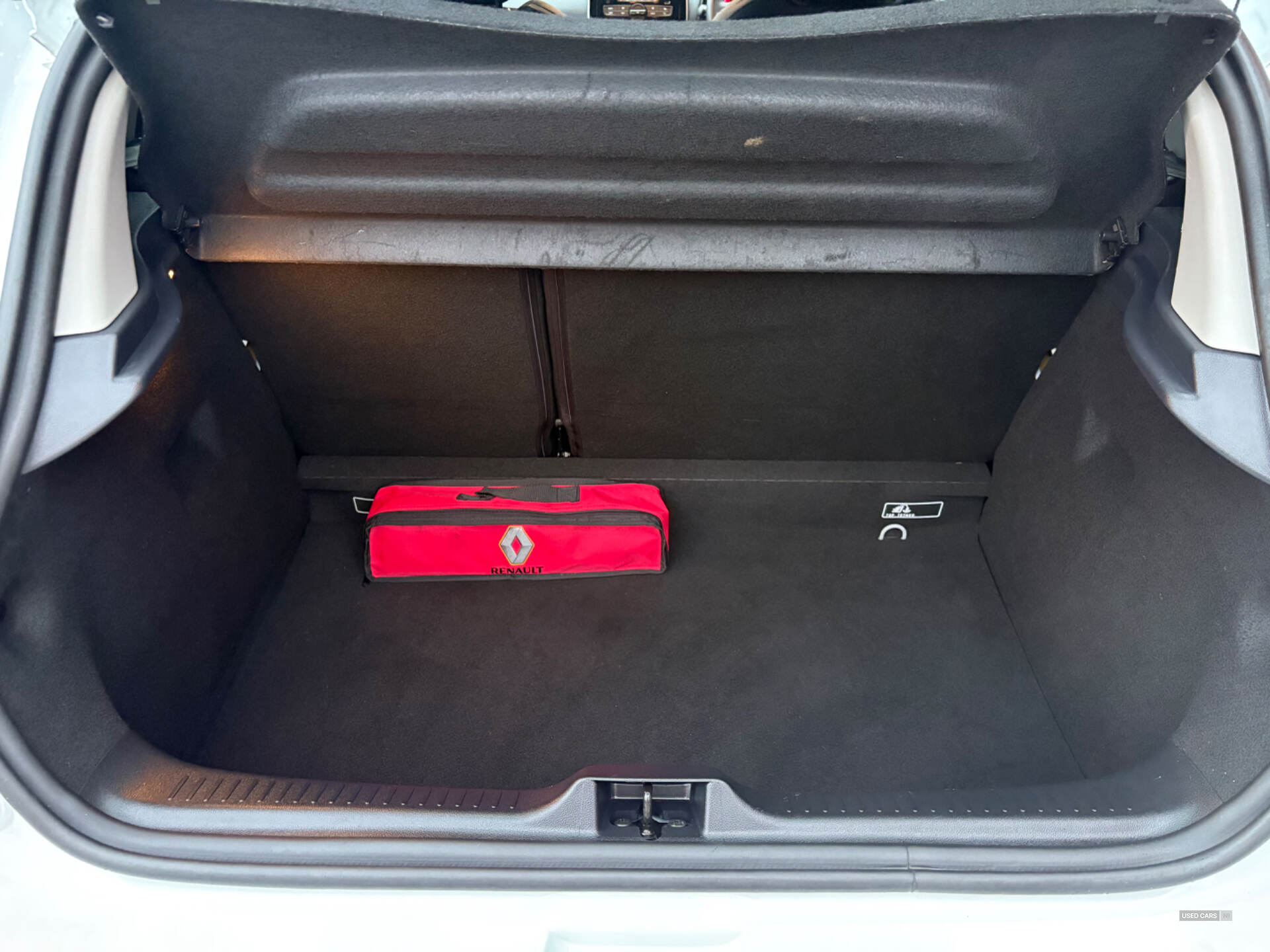 Renault Clio HATCHBACK in Derry / Londonderry