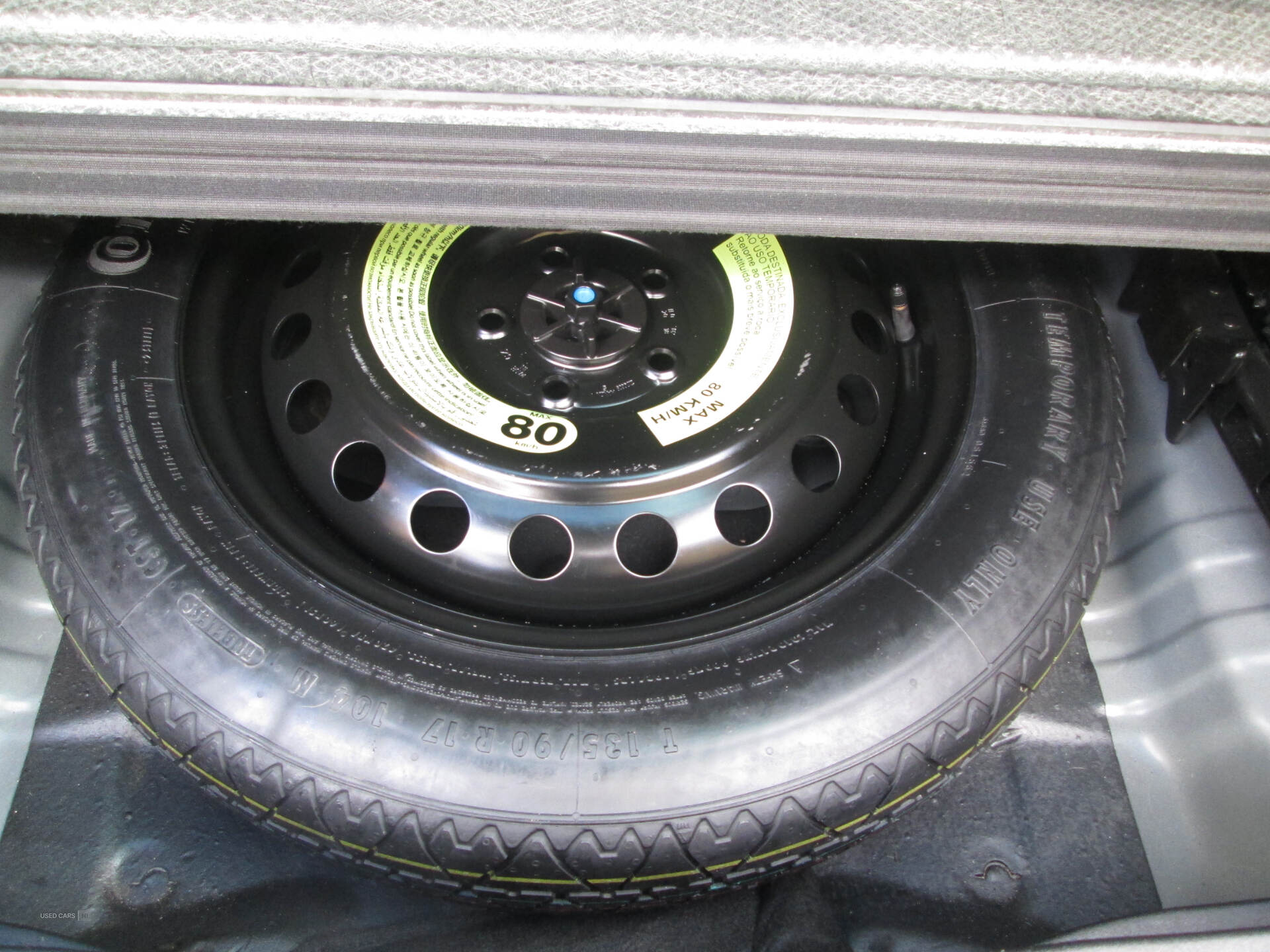 Car Thumbnail 15