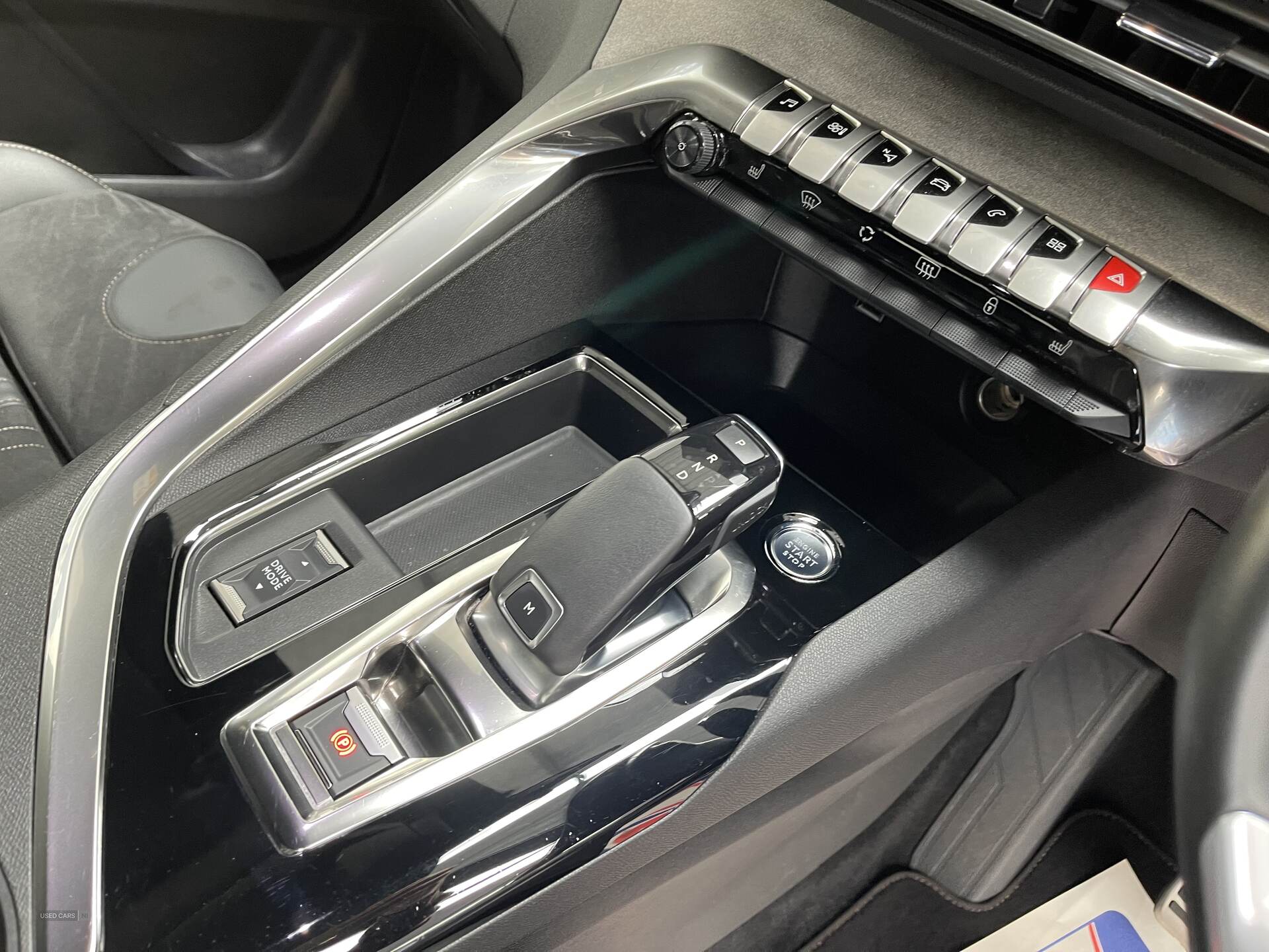 Car Thumbnail 13
