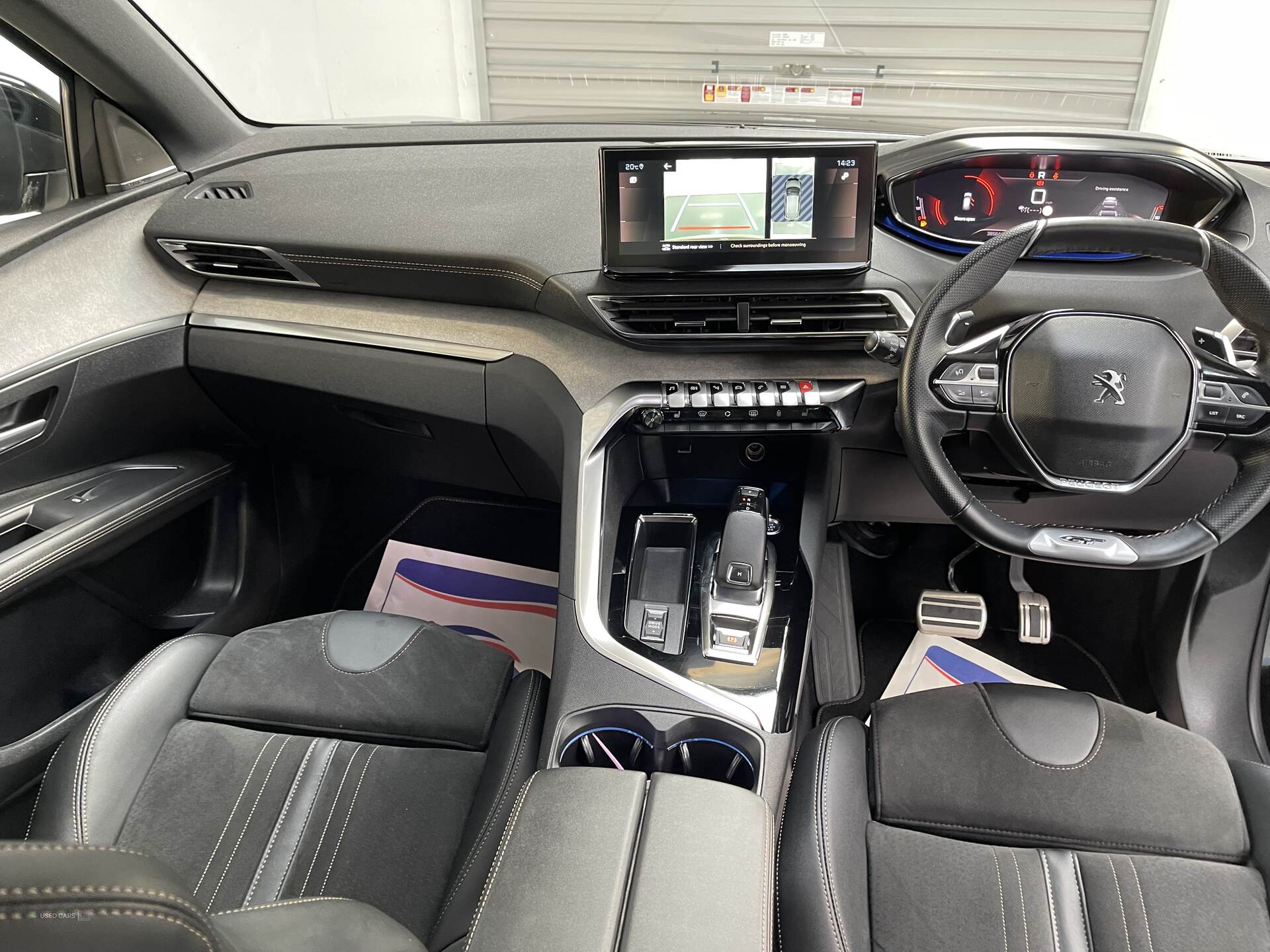 Car Thumbnail 19