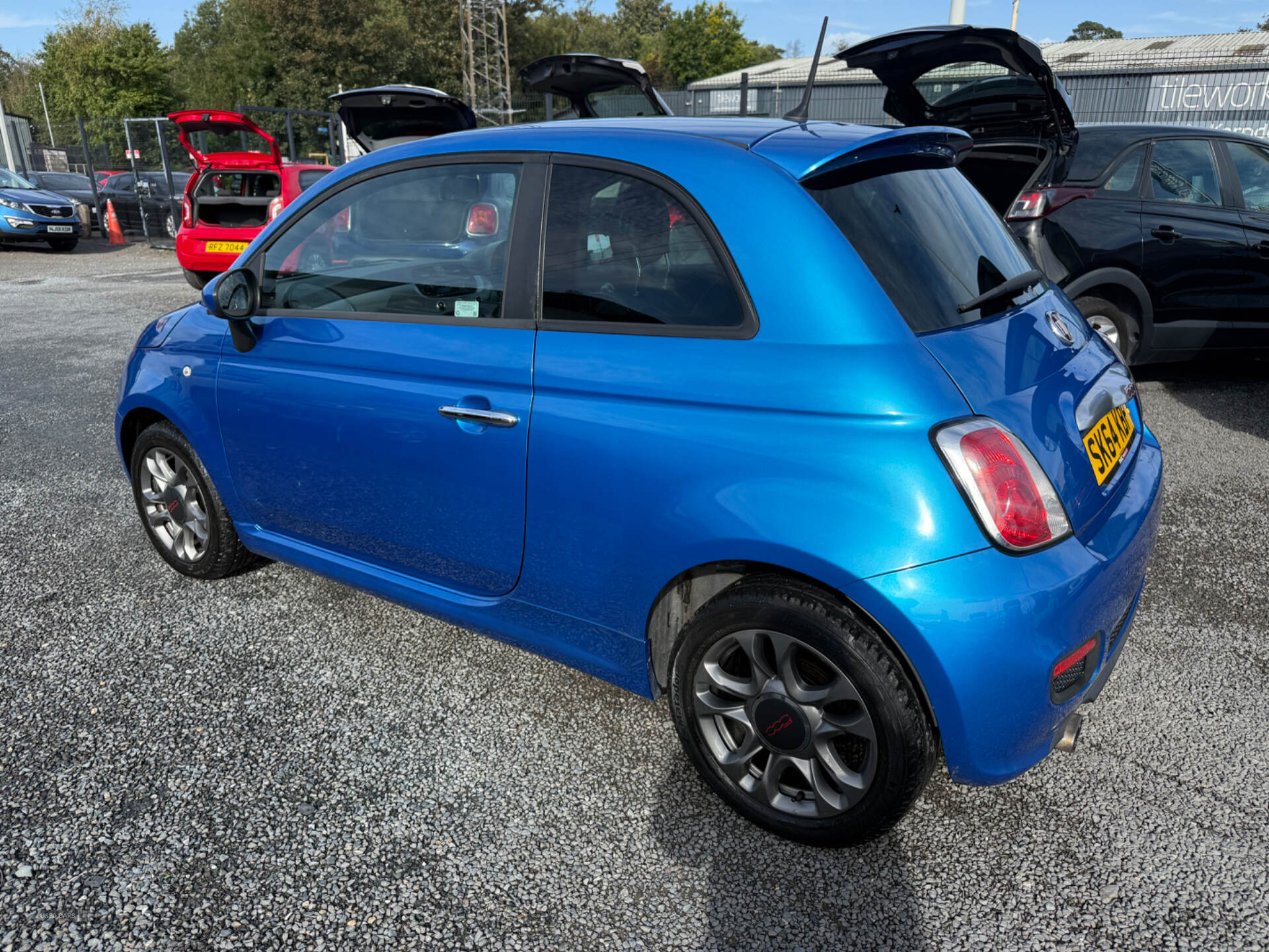 Car Thumbnail 2