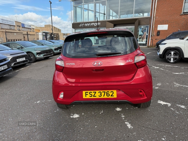 Hyundai i10 HATCHBACK in Down