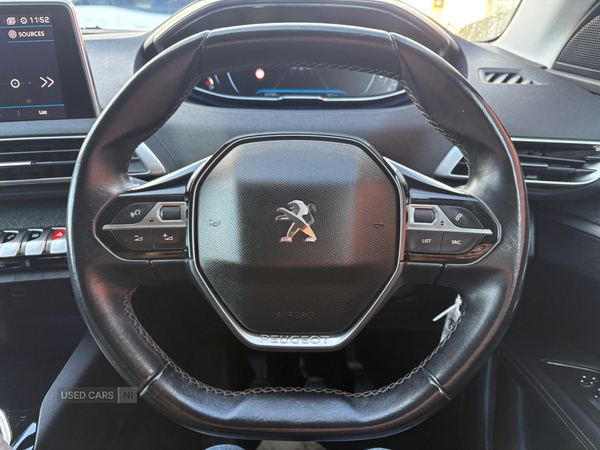 Peugeot 3008 DIESEL ESTATE in Derry / Londonderry