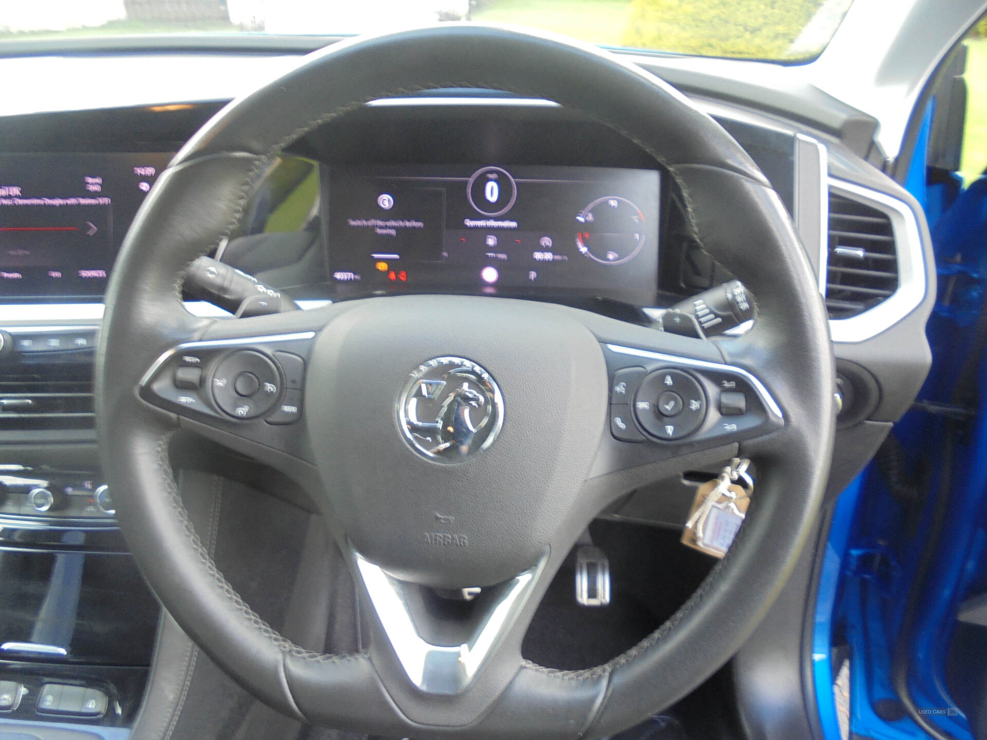 Car Thumbnail 11