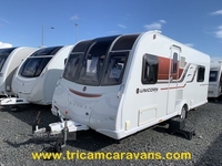 Bailey Unicorn Cabrera Fixed Island Bed in Down