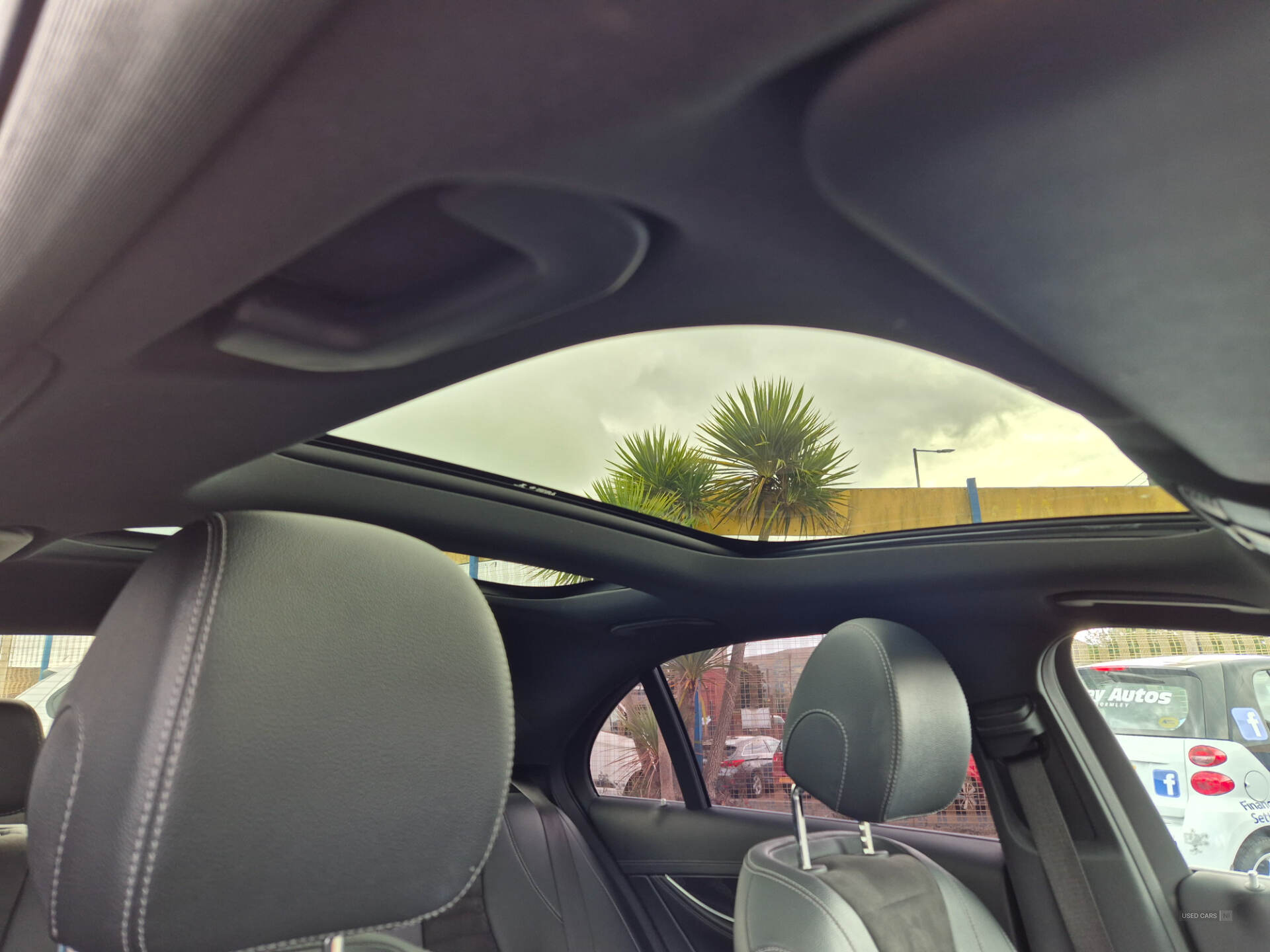 Car Thumbnail 8